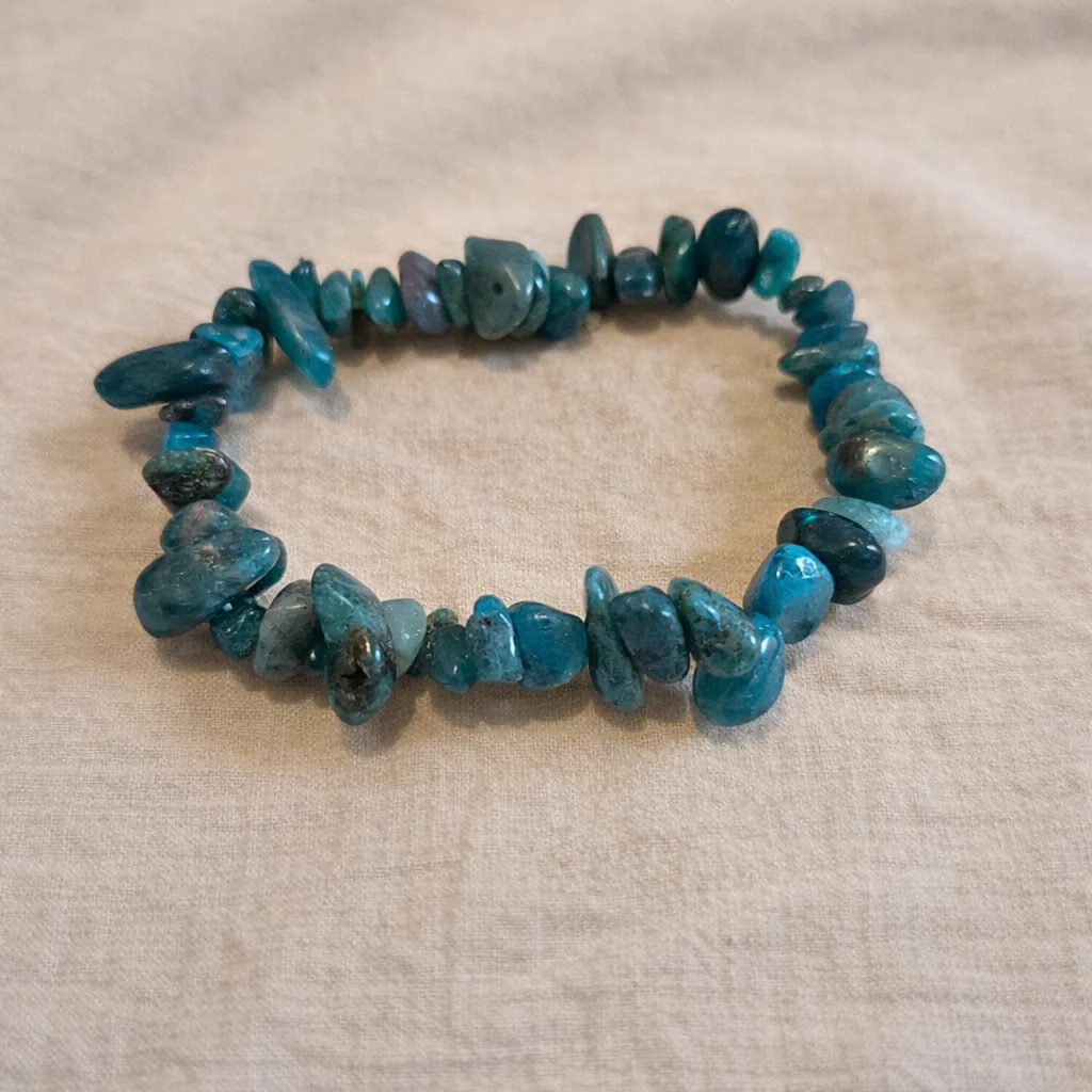 apatite bleue baroque.webp