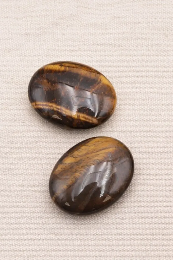 Galet œil de tigre - Protection & ancrage (45mm)