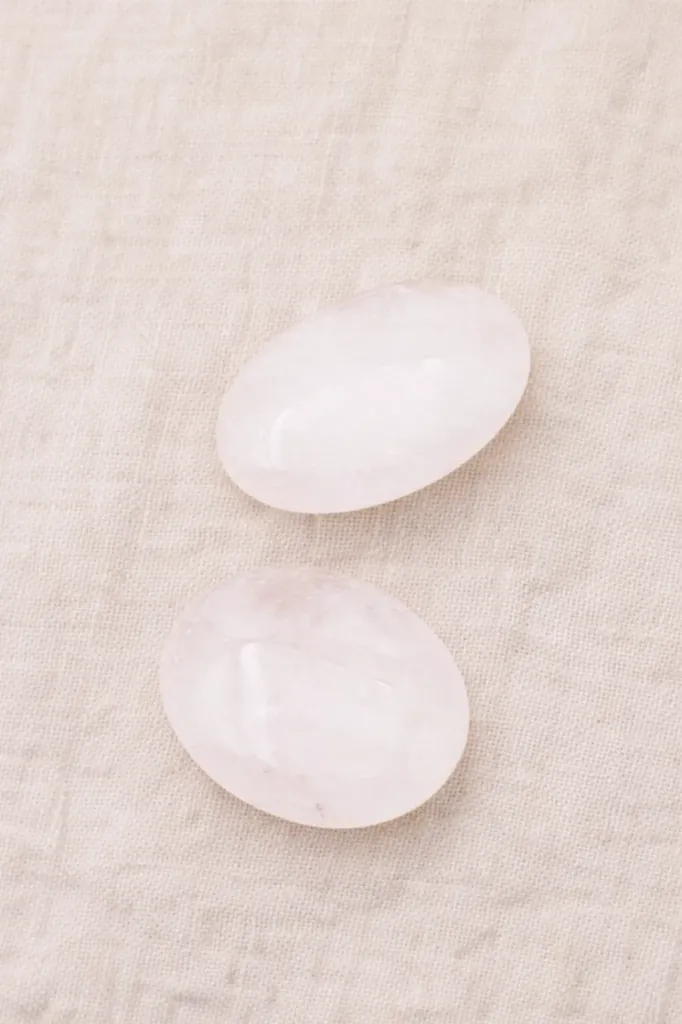 Galet Cristal de roche - Clarté & harmonie (45mm)